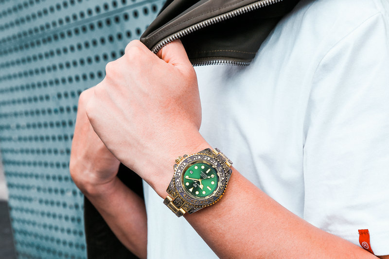 Relógio masculino clássico preto com design gravado intrincado, superluminoso, resistente à água, movimento de quartzo, pulseira de aço inoxidável_voghion.com