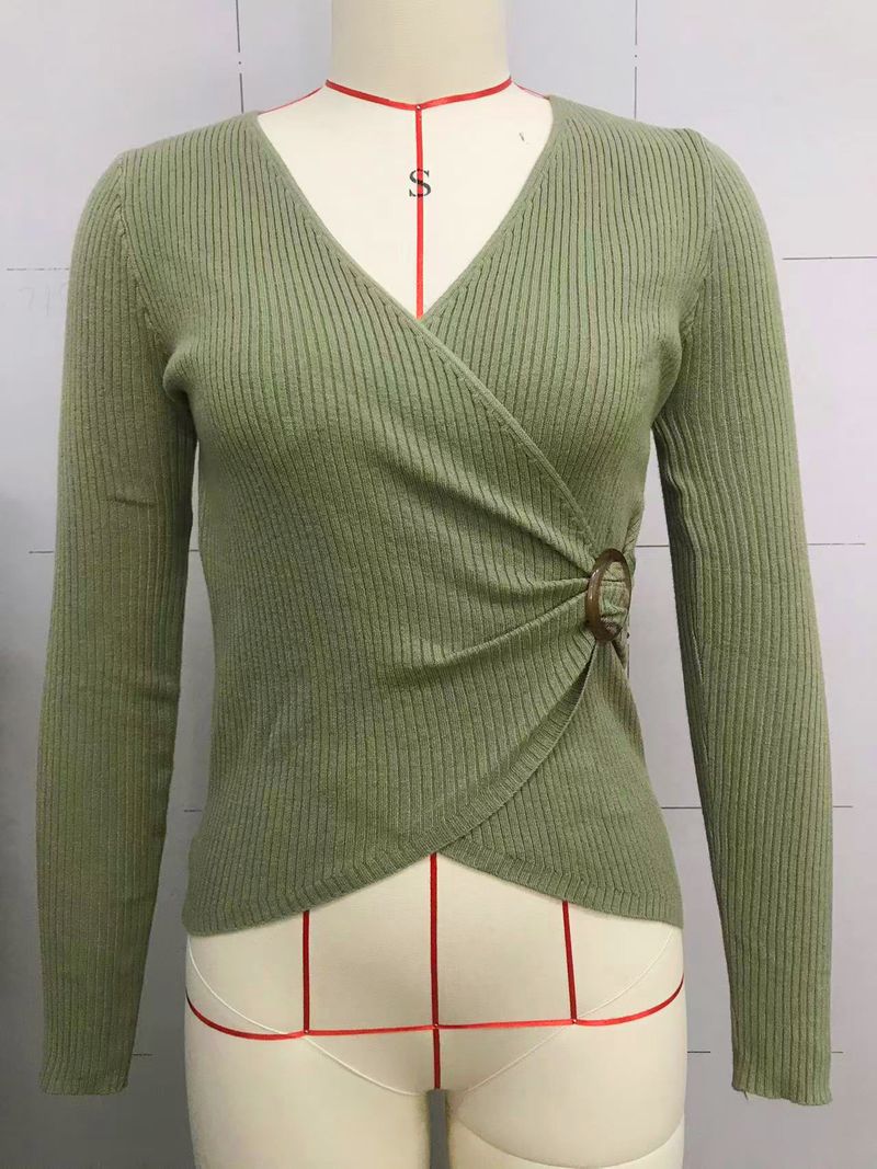 Pullover in maglia asimmetrica con scollo a V – Top slim fit in poliestere testurizzato_voghion.com