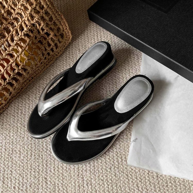 Sheepskin ~ 4Cm Height Increase Women's Flip-Flops Summer Outdoor Beach Thick Sole Wedge Toe Clip Sandals_voghion.com
