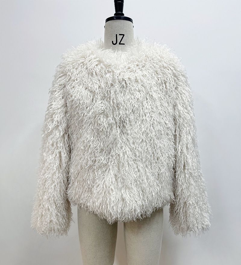 Chic Short-Length Faux Fur Jacket – Vegan Teddy Coat (S-XL, Chocolate/Burgundy/Cream/Black, Boho Elegance)_voghion.com