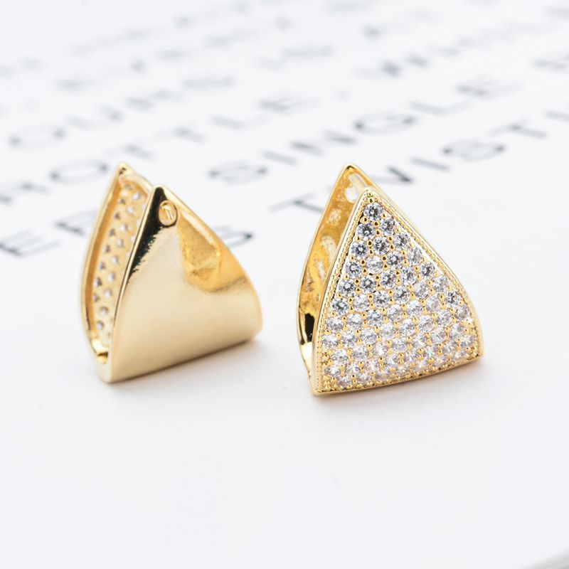 Elegant and Luxury Festival Earrings with Geometric Triangle Inlaid Zircon Metal Style Earclip Fashionable and Exquisite Versatile Earrings_voghion.com