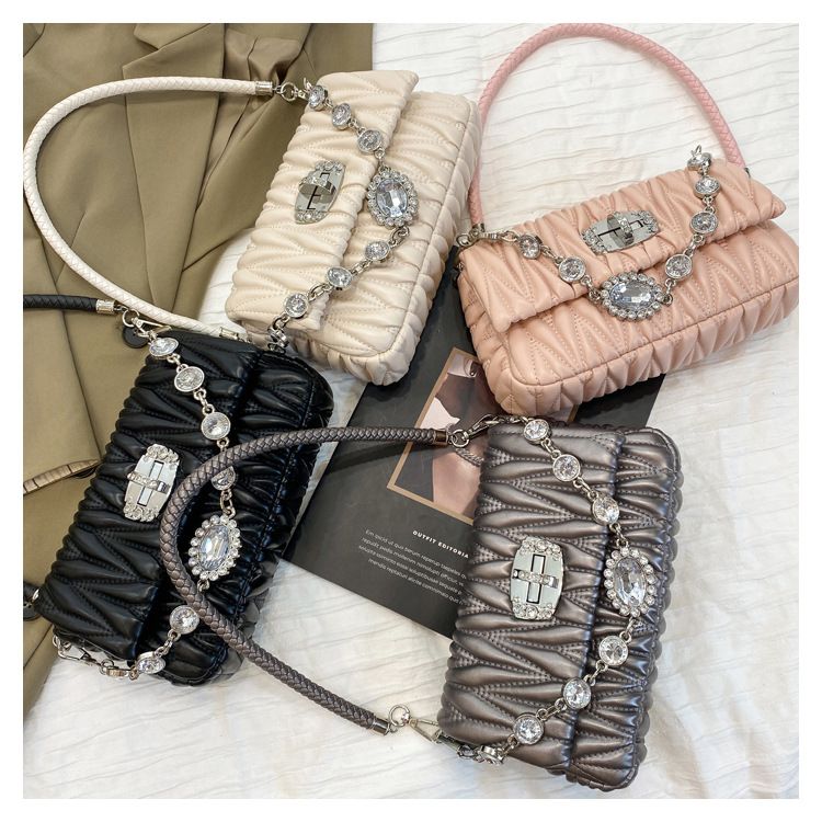 Fashionable and versatile niche chain bag one shoulder pleated diamond small fragrance style net celebrity ladies small bag ins shoulder bag_voghion.com