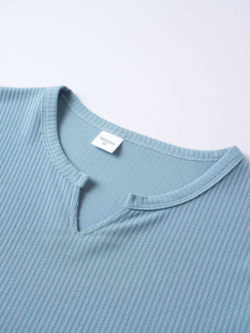 T-shirt slim à col en V et séchage rapide pour homme – Tenue d'entraînement et de loisirs d'été – Tissu léger et respirant – Blanc/Beige/Bleu clair/Marron/Noir_voghion.com