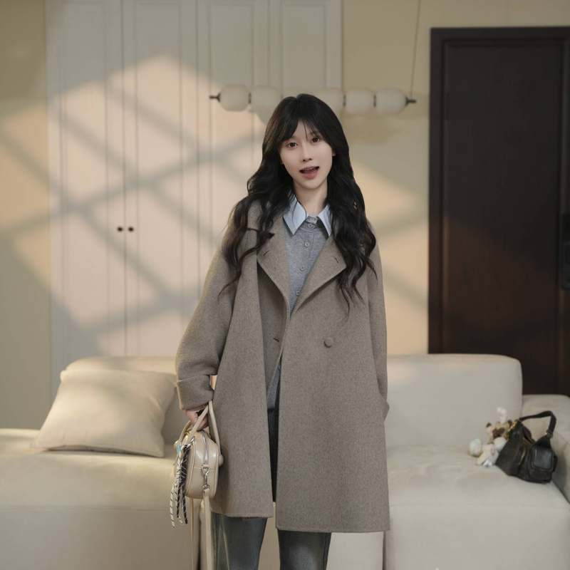 X0041Sophisticated Black Double-sided Wool Coat For Women With A Hepburn-style Look, Suitable For Petite Figures._voghion.com