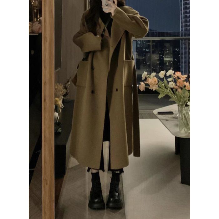 "Audrey-Inspired Wool Blend Coat – Oversized Double-Breasted Trench For Petite Frames (Dark Khaki/Black, M-2XL)"_voghion.com