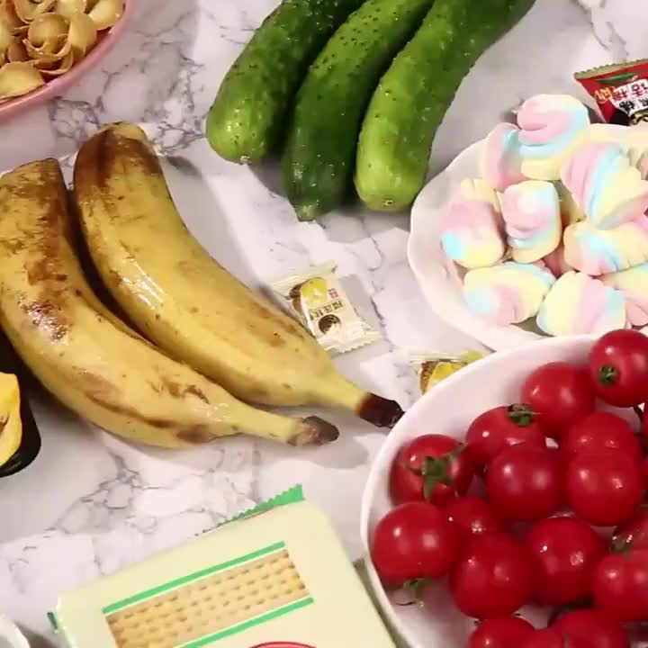 1 szt. Pojemnik na przekąski, taca do serwowania z pokrywką i uchwytem - deska do wędlin i wędlin - przezroczysty organizer na owoce i przekąski, idealny do podróży_voghion.com