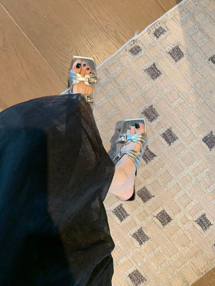 New Summer Dress Paired Slippers With Square Exposed Toe, Silver Single Line, Low Heel, French Style Sandals For A_voghion.com
