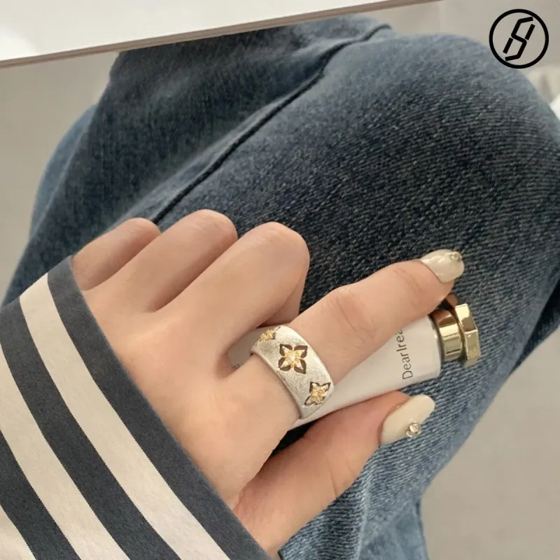 S925 Sterling Silver Four-leaf Clover Zircon Adjustable Size For Women Italian Palace Incense Retro Light Luxury_voghion.com