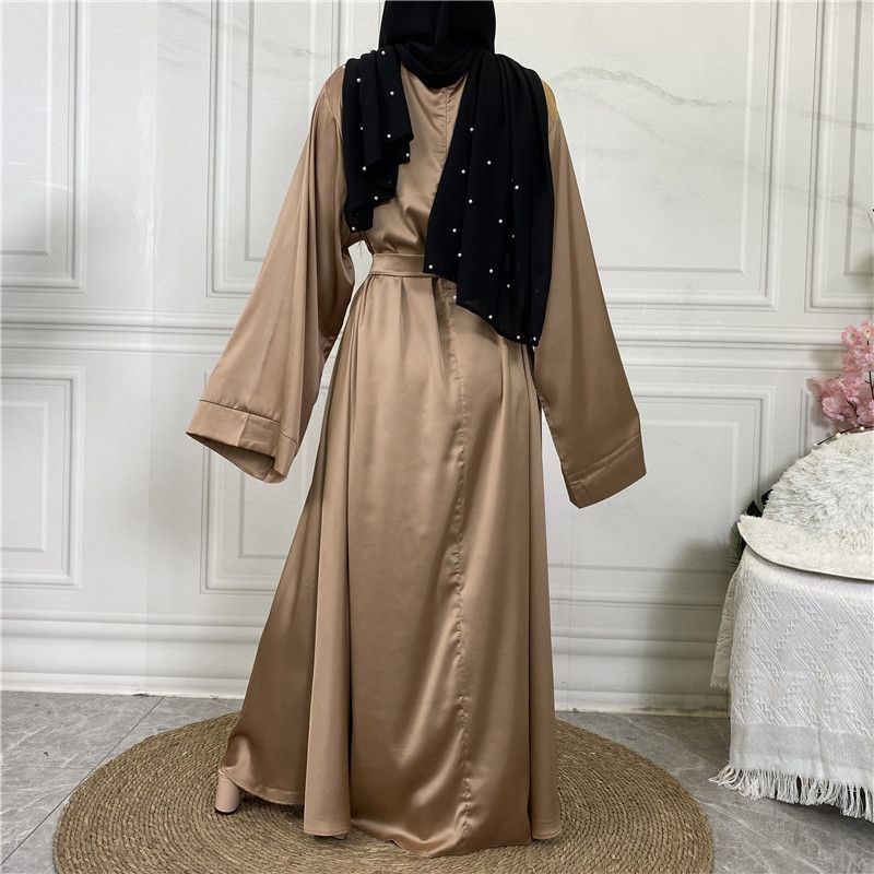Abbigliamento da donna Medio Oriente Dubai Vendita calda Tinta unita Taglia grande Abito musulmano in raso con lacci 6622_voghion.com