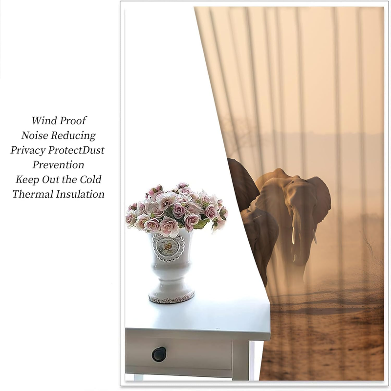 Tende oscuranti con motivo a elefanti africani, tende con motivi a tema foresta e migrazione della natura, tende oscuranti con isolamento termico per sala banchetti e teatro._voghion.com