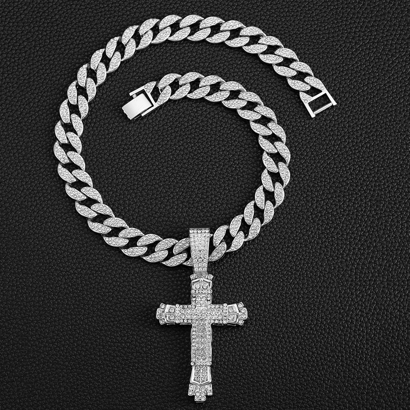 Collana cubana con fibbia a forma di croce personalizzata, design da strada con diamanti pieni_voghion.com