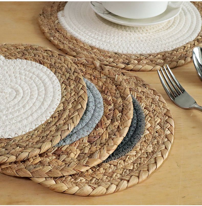 Sottobicchieri in cotone e erba intrecciati a mano - Tovagliette rotonde resistenti al calore per sala da pranzo e cucina, arredamento minimalista per la casa (set da 4, grigio e beige)_voghion.com