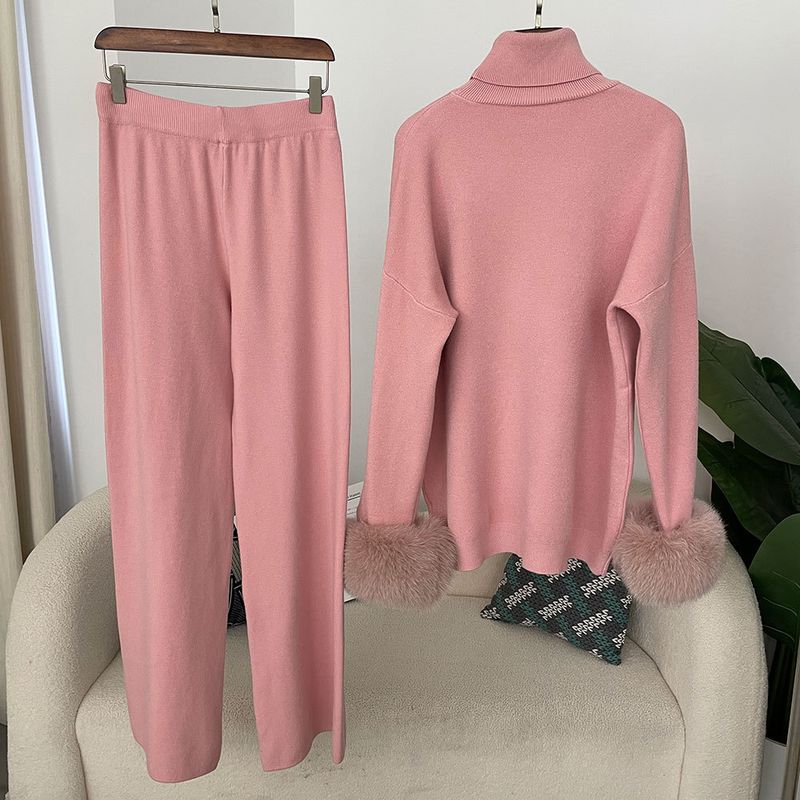Ensemble en tricot avec poignets en fourrure de renard pour femme – Pull ample à col montant et pantalon large pour l'automne/hiver_voghion.com