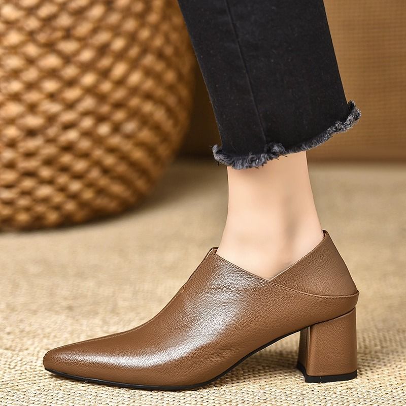 Deep Mouth High Heels Pointed Toe Mid 2024 Spring Autumn New Fashion Versatile Chunky Heel Elegant Soft Leather Single_voghion.com