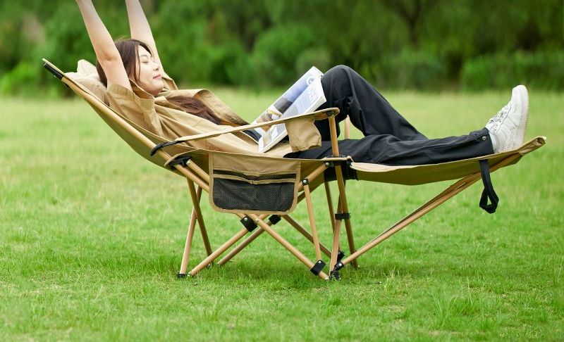 Mugod Klappbarer Campingstuhl für den Außenbereich, tragbar, hohe Rückenlehne, verstellbar, mit Fußstütze_voghion.com
