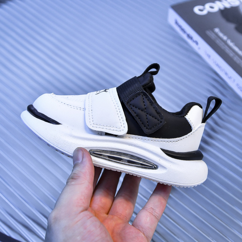 Koreanische Version der neuen Kindermode-Sportschuhe mit weichen Sohlen für Frühling und Herbst, Online-Berühmtheiten für Freizeitschuhe für Mädchen._voghion.com
