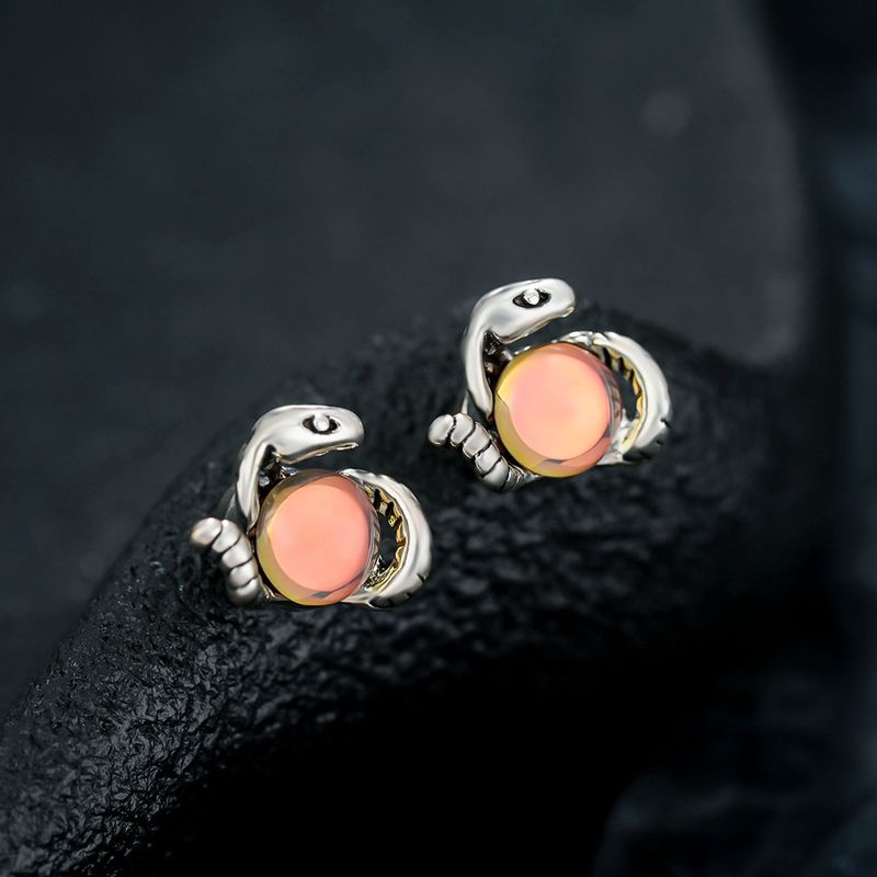 Clip Earrings Medusa's Eye Ear Clip Men's Set Fashionable Personality Non Pierced Ears Snake Earrings Combination Women's Magnetic Jewelry_voghion.com
