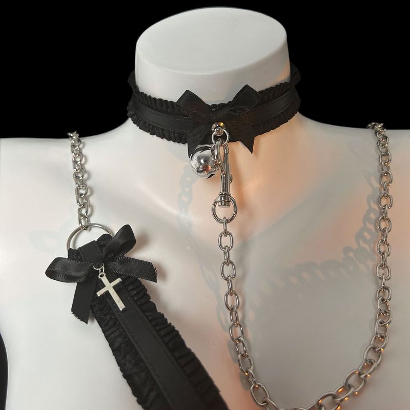 Collier en cuir et dentelle en feuille de lotus rose pour fille, collier cloche, corde de traction, chaîne de clavicule, design de style cool et doux, fille douce_voghion.com