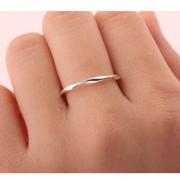 Mobius Pure Silver S999 Line New Versatile Simple Minimalist Style Index Finger Elegant Ring Plain Band_voghion.com
