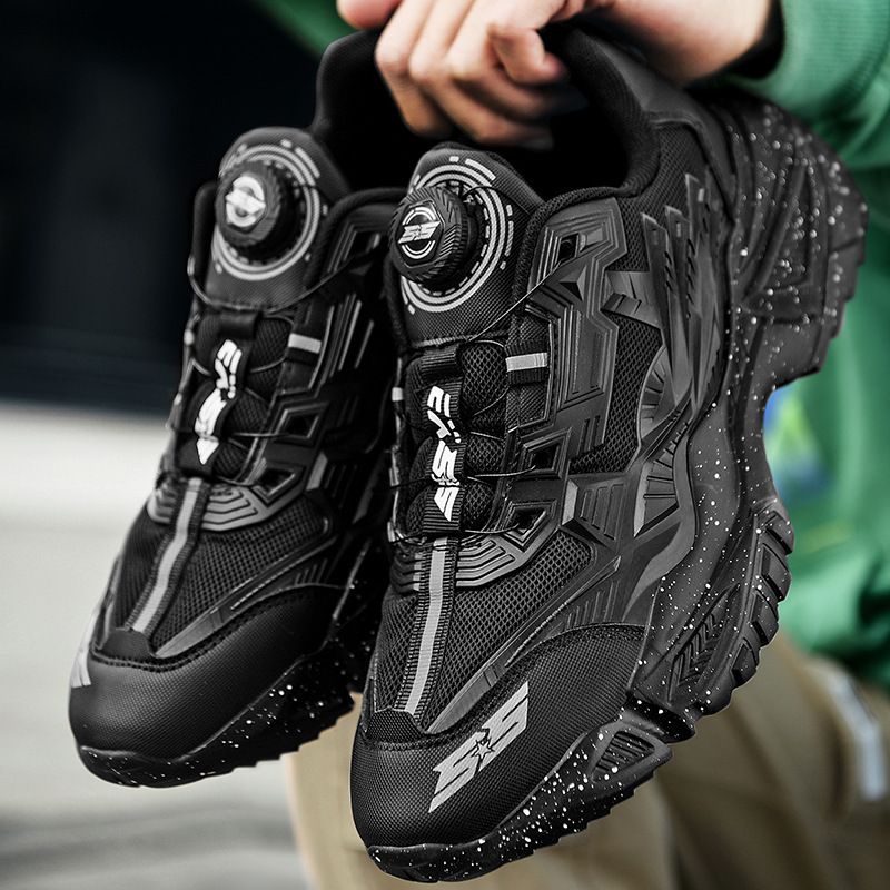 ShoeVault Frühlings-Sneaker mit dicker Sohle, Dad-Style, Schwarz, Warrior-Stil, Freizeit, Laufen, Dunkel, God of War-Stil, Paar, Internet-Prominente, gleicher Stil, Trendy_voghion.com