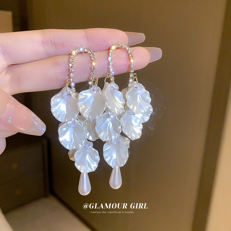 Orecchini a forma di petalo con perla e diamanti intarsiati in argento, super immortali, dolci e raffinati, stile forestale._voghion.com
