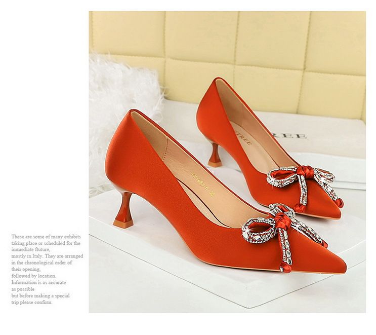 1961-H61 Wind Light Luxury Water Diamond Bow Tip Fine Middle Silk Wine Glass Heel Women's Single Shoe_voghion.com