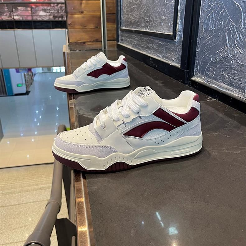 Frühling 2024 Atmungsaktives Leder Kleine weiße Mesh-Rot Dickbesohlte Casual Herrenmode Schuhe_voghion.com