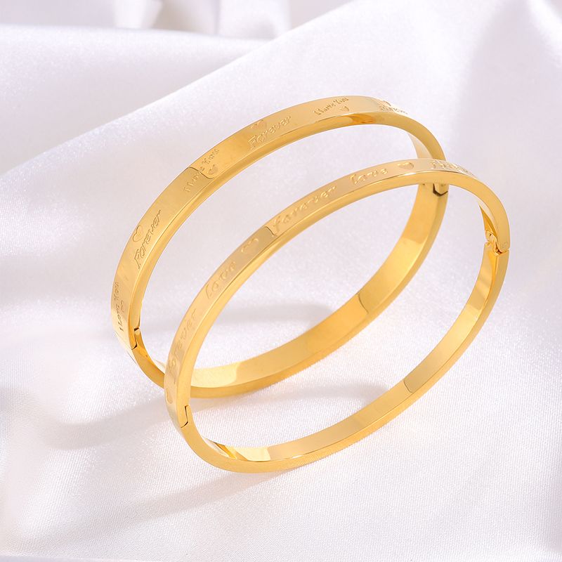 Bracelet en acier titane couleur unie en forme de cœur avec lettres décontractées en vrac_voghion.com