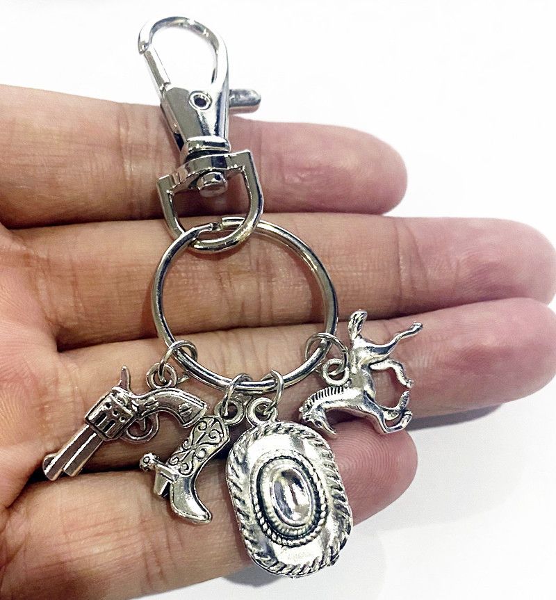 Cowboy Hat with Horse Riding Pendant Keychain_voghion.com