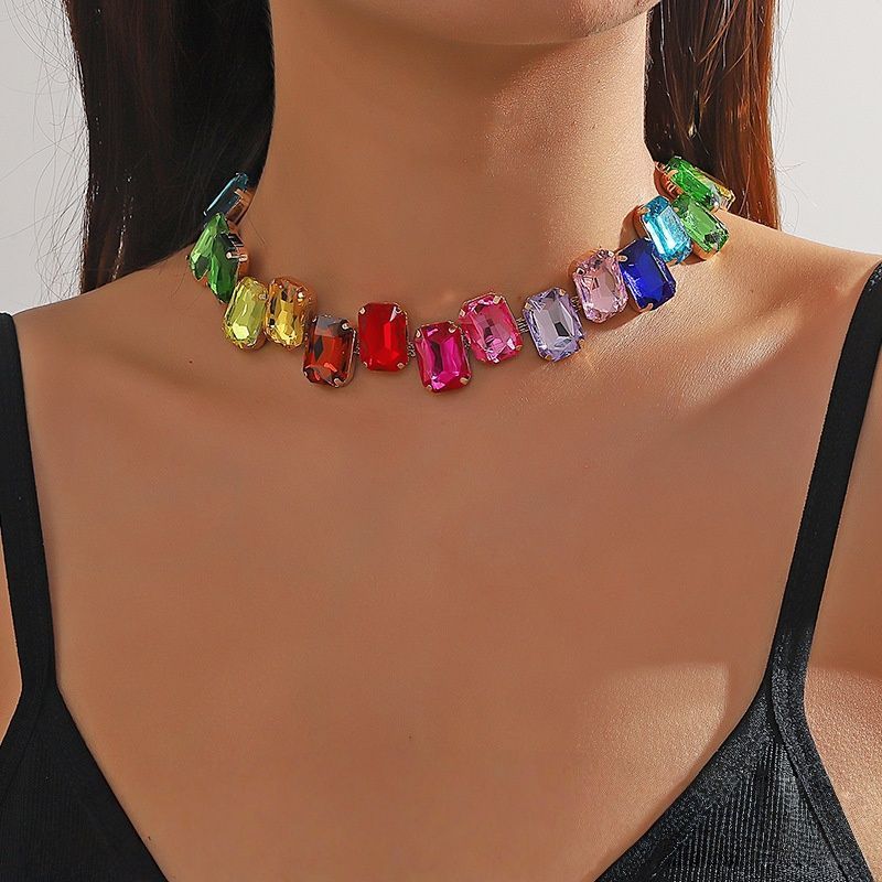 Collana da donna con collana personalizzata di alta qualità, con strass retrò, luce e diamanti esagerati_voghion.com