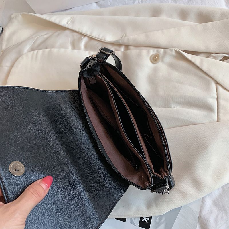 Vintage Skull Rivet Shoulder Women PU Leather Black Crossbody Designer Flap Messenger Bag New Fashion Lady Handbag Bolso_voghion.com