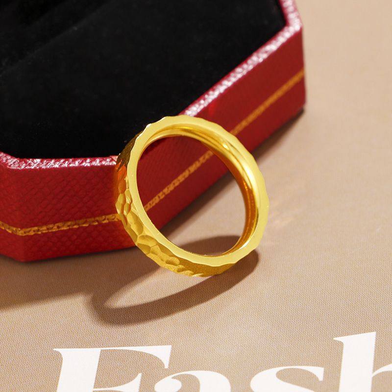 Alianças de casal em aço com textura martelada – Alianças para ele e para ela | Anéis minimalistas unissex hipoalergênicos | Anéis de compromisso modernos_voghion.com