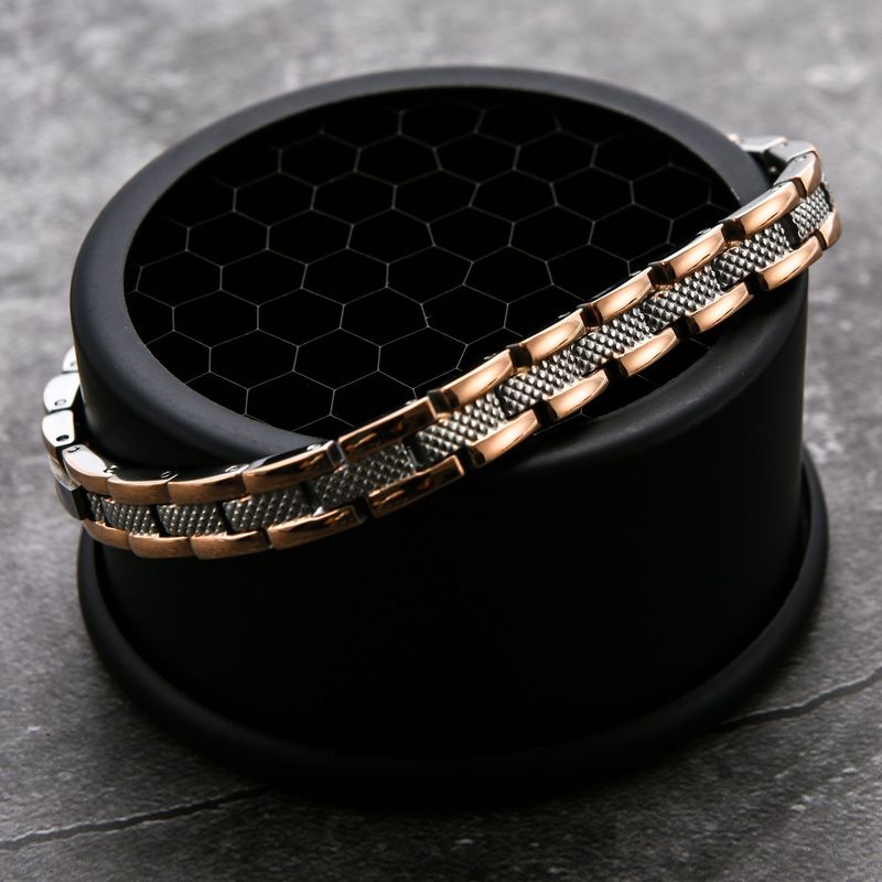 Damenschmuck Beliebtes Titanstahl-Energiemagnet-Damenarmband Edelstahlarmband_voghion.com
