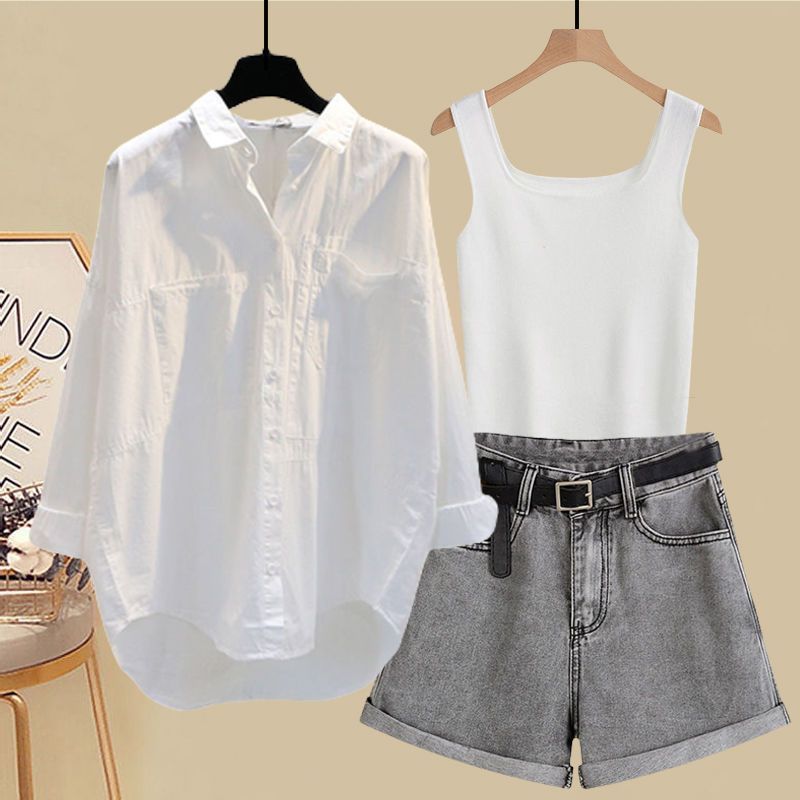 Ropa de mujer, tallas grandes, trajes de verano para mujer, novedad de 2024, camiseta con protección solar, chaleco, pantalones cortos vaqueros ajustados que combinan con todo, traje de tres piezas_voghion.com