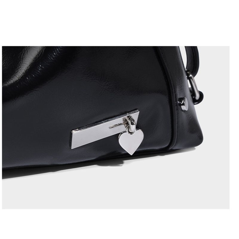2025 Spring And Summer New Single Shoulder Armpit Handbag Fashionable Hundred Casual Daily_voghion.com