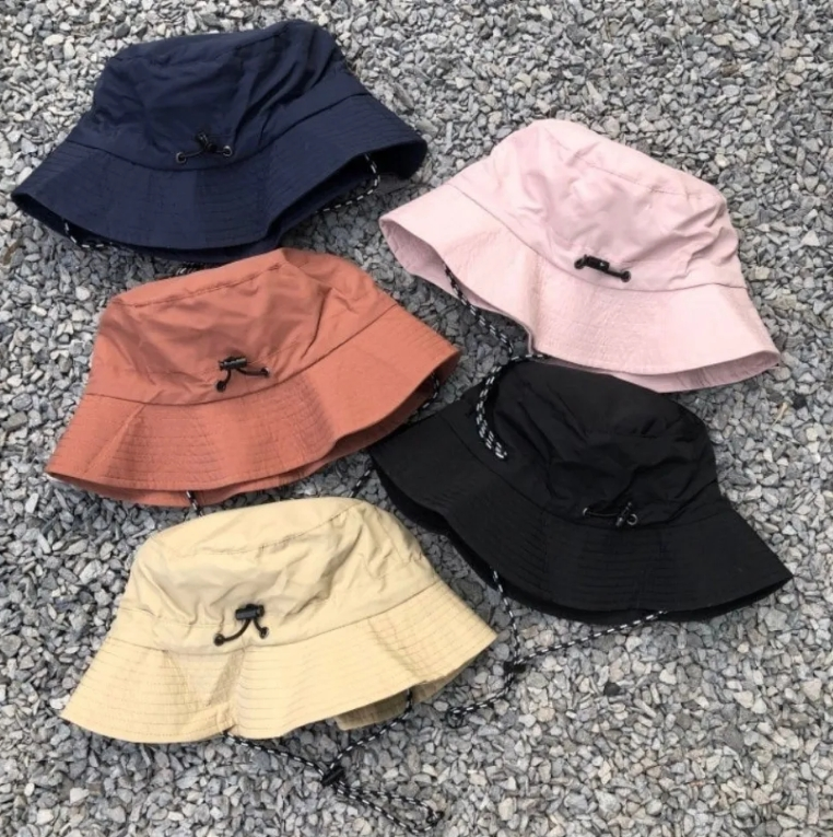 2024 Sommer zusammenklappbarer leichter Fischerhut mit Lanyard für Herren und Damen, mehrfarbig, wasserdicht, schnelltrocknendes Stoffvisier_voghion.com