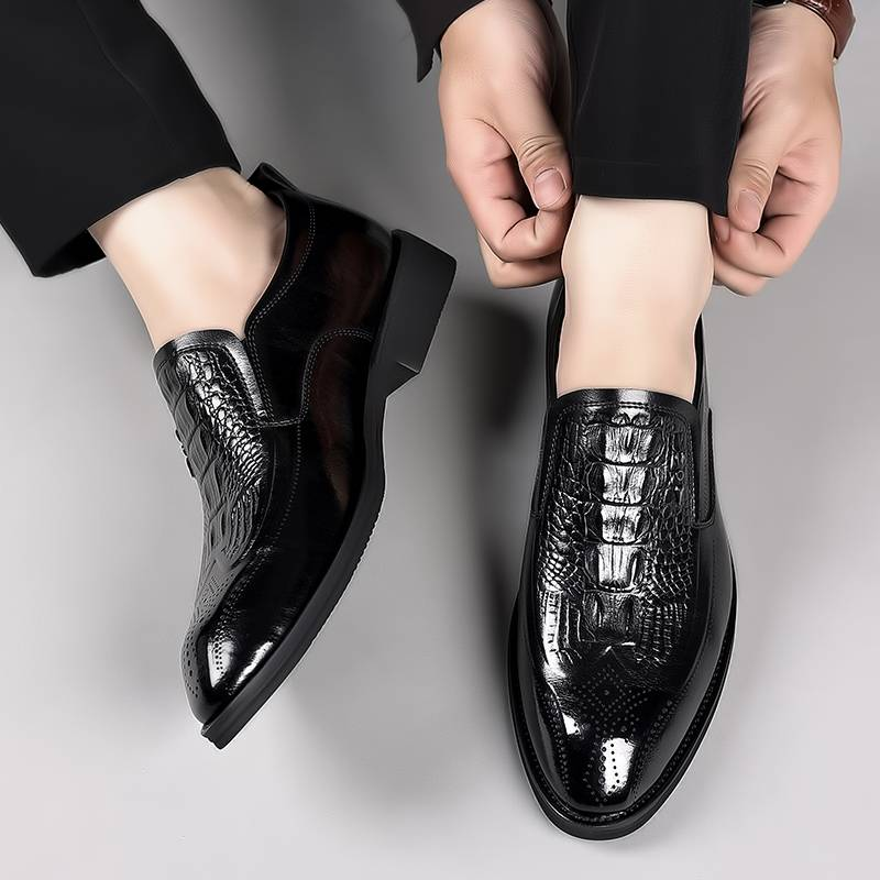 New Fashion Men's British Black Business Casual Loafer Shoes Daily Driving Office Leather Shoes One Foot Pedal Lazy Brown Banquet Dress Wedding Men's_voghion.com