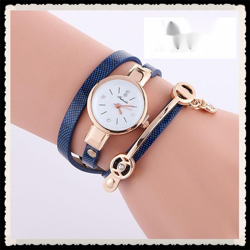 Μοντέρνο κρεμαστό ρολόι με ένθετο γυναικείο τυλιγμένο βραχιόλι από κράμα διαμαντιών με καυτές πωλήσεις, ρολόι χαλαζία_voghion.com