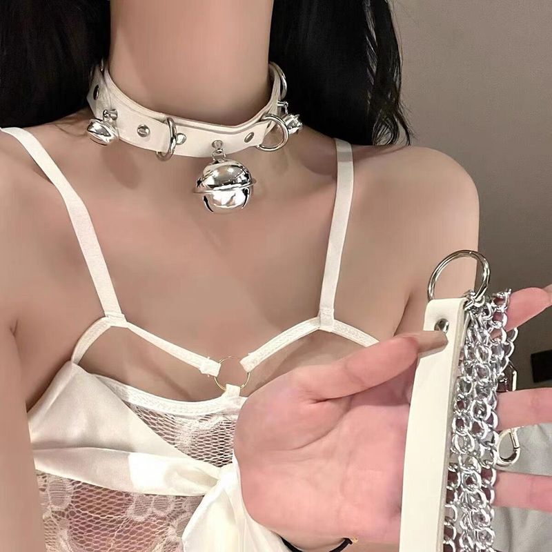 Glockenlederhalskette mit Design und einzigartigem Halsband, Kunststoffstahldraht, neue High-End-Halskette, Choker-Zubehör für_voghion.com