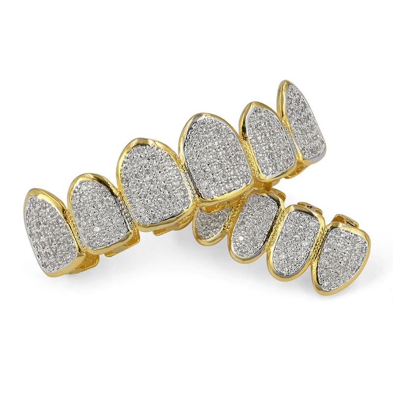 Gioielli per uomo e donna, apparecchi ortodontici con microdiamanti, denti da vampiro_voghion.com