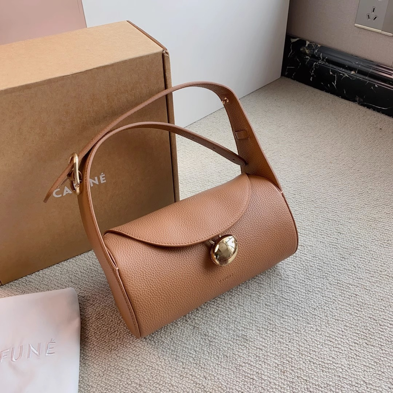 CAFUNE Drop Duffel leather niche cylinder Italian cowhide one shoulder underarm bag for women_voghion.com