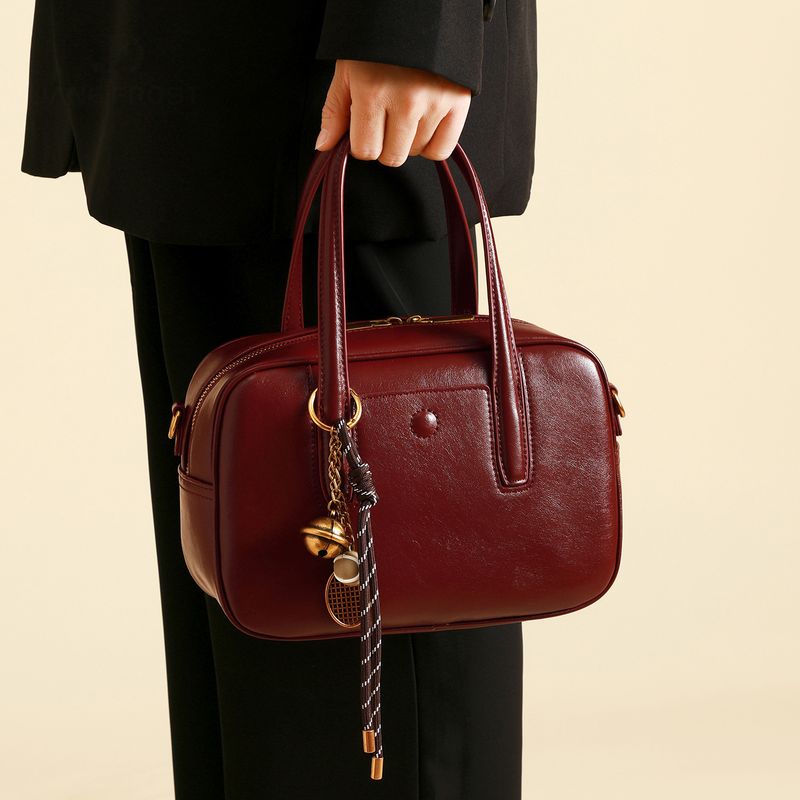 Tendenza moda 2025, nuova borsa a tracolla monospalla rossa da sposa da donna, design di nicchia, borsa per la mamma_voghion.com