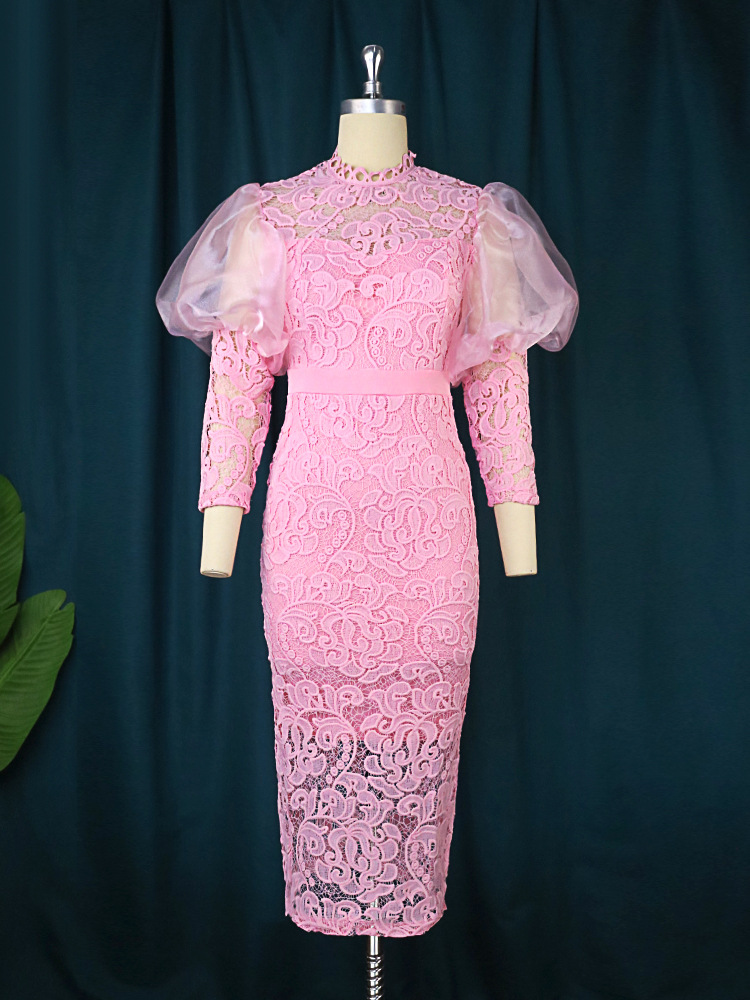 Robe femme col rond dentelle transparente manches bouffantes manches sept points coupe ajustée robe de soirée pour les femmes_voghion.com