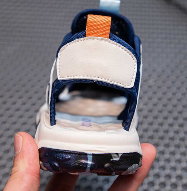 Sandali per ragazzi 2025 estate nuovi ragazzi antiscivolo pulsanti rotanti per bambini di media e grande taglia fondo morbido ragazze scarpe da spiaggia_voghion.com