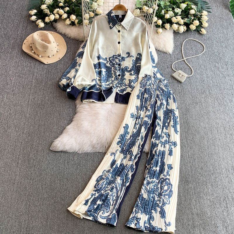 Set aus französischer Vintage-Batikbluse mit Sonnenschutz und hoch taillierter Schlaghose – Laternenärmel, Rüschensaum (Einheitsgröße, 18 Farboptionen)_voghion.com