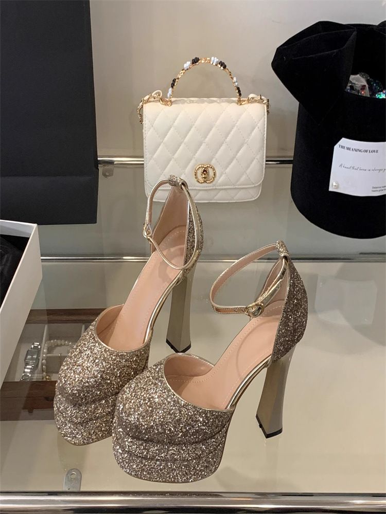 Gold High Heels 2025 Frühling Sommer Neue Mode Doppelte wasserdichte Plattform Dicke Unterseite High Heels Tragen Sie bequeme lässige tägliche leichte_voghion.com