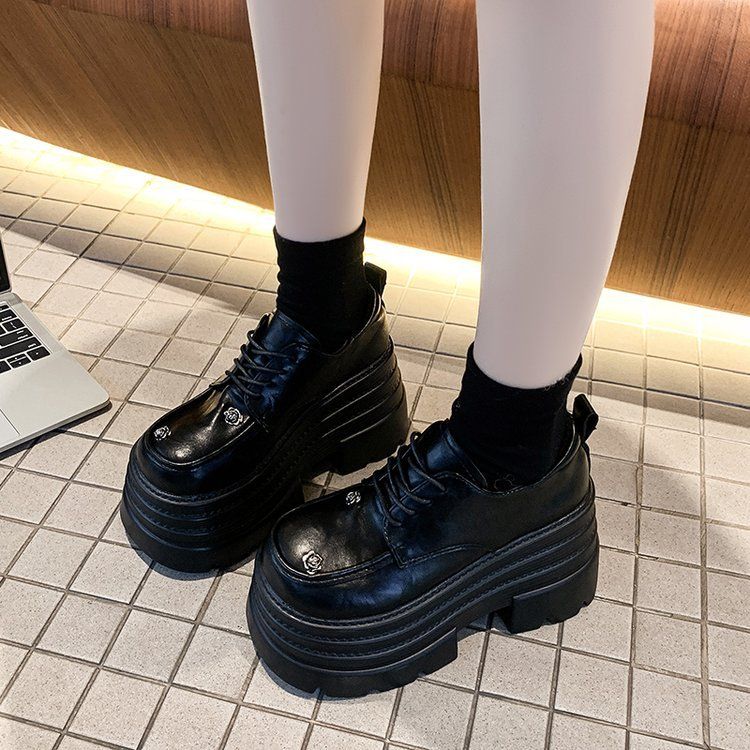 Mocassini con zeppa e plateau con rialzo di piccole dimensioni, famosi in tutto il mondo, scarpe da donna a strato singolo, nuove scarpe vintage con tacco alto in pelle autunnali_voghion.com