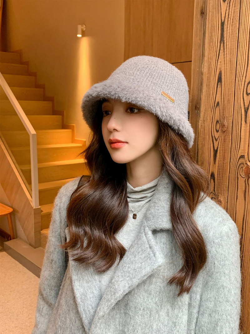 Neue koreanische Version für Frauen im Herbst und Winter, gestrickte Fischermütze mit Gehörschutz, warmes Becken, kleines Gesicht,_voghion.com