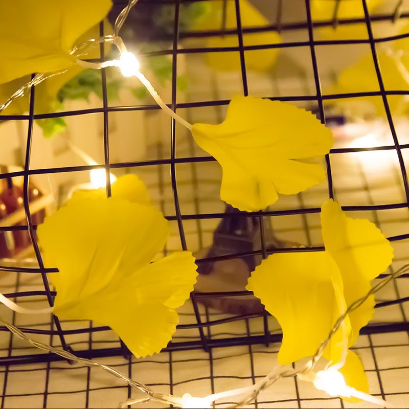 10 LED Maple Leaf String Lights - Battery Operated Decorative Fairy Lights For Wedding, Thanksgiving, Party & Home Decor (1.5m, 10 Lights, Sunset Red)_voghion.com
