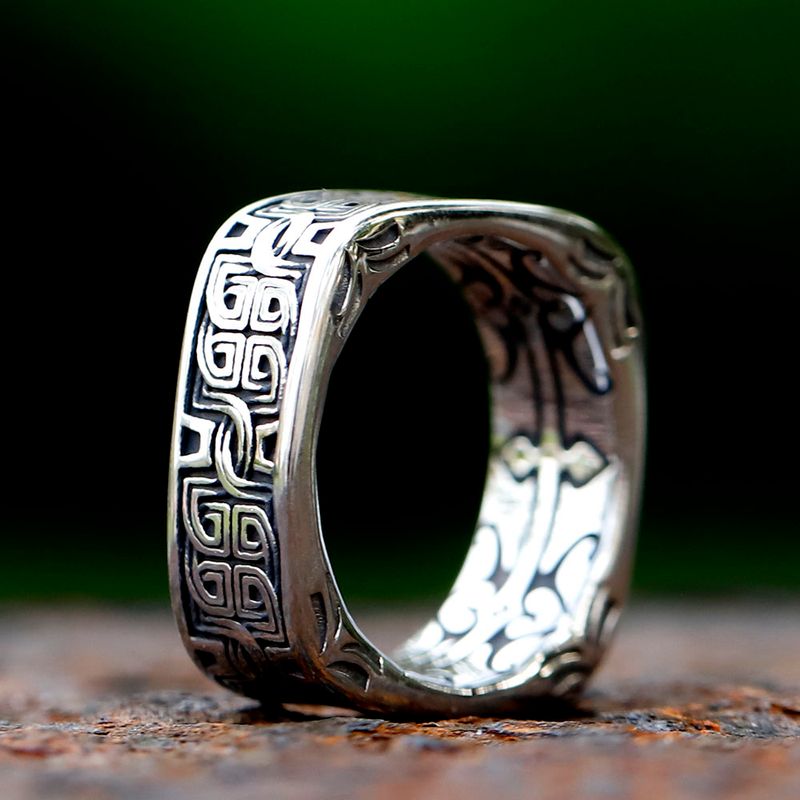 Heiße verkäufe 2024 Neue Ankunft Edelstahl Spezielle Design Quadratische Form Viking Celtic Knot Ring Für Männer Mode Punk Hip Hop_voghion.com